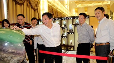 永定縣領導赴水頭學習考察石材產業發展情況