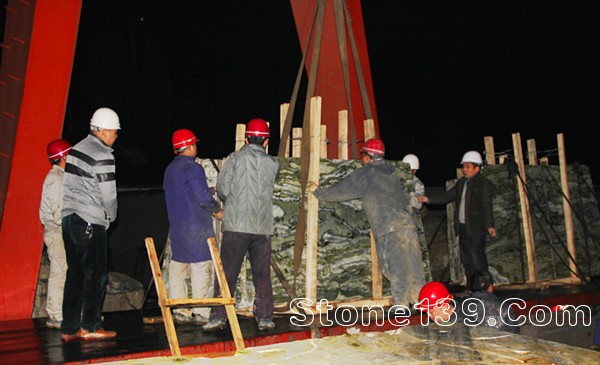 陜西省地礦總公司重點項目“漢中黃玉礦”首批產品裝運銷售