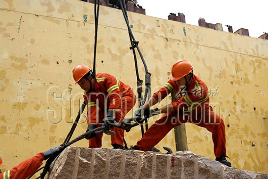 泉州石湖港人用激情和汗水構筑石材帝國2