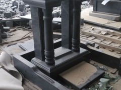 芝麻黑石材墓碑產品  提供墓碑石荒料