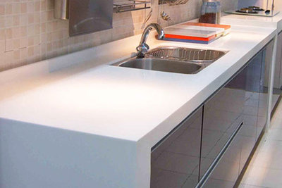 櫥柜臺面選擇石材和不銹鋼材質(zhì)的優(yōu)缺點對比