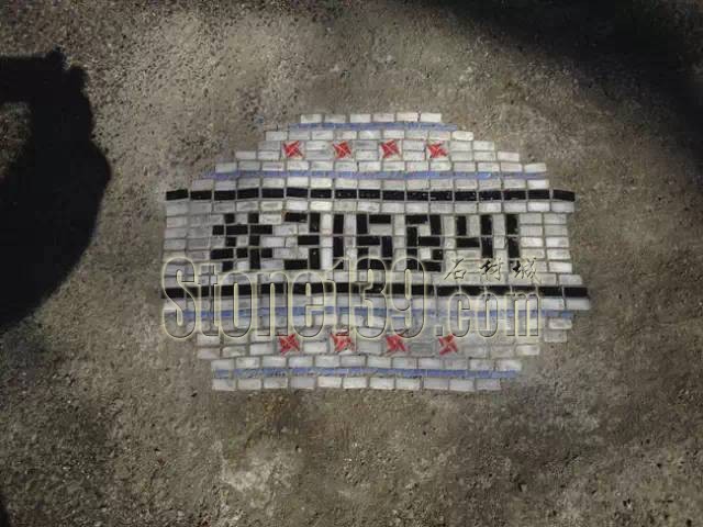 用馬賽克藝術(shù)來“填坑”看完我也是醉了（多圖）