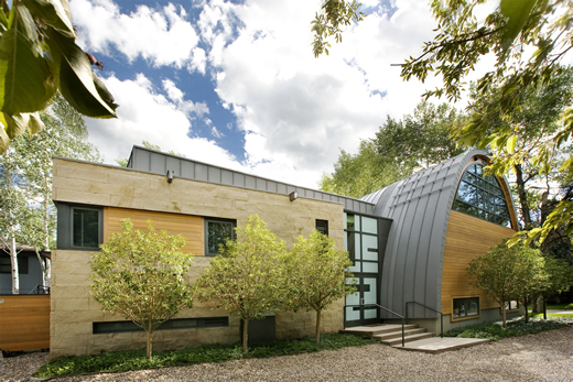 201507231357558262.jpg 全世界20座因石材而生輝的最美教堂