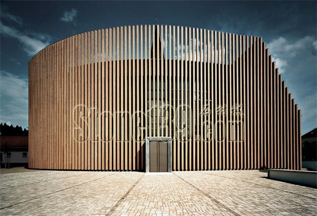 201507231357477024.jpg 全世界20座因石材而生輝的最美教堂