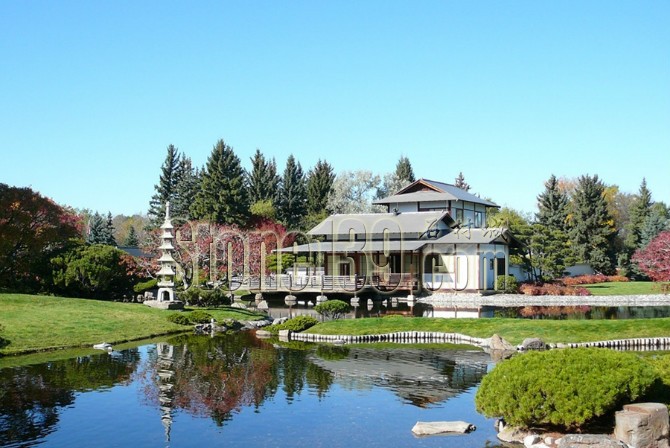 日式風格的園林景觀裝飾有山有水有石材