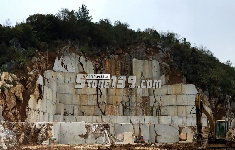 中國(guó)啡網(wǎng)大理石礦山