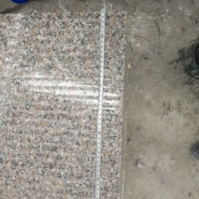 五蓮紅拉絲面規格板成品