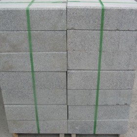 五蓮花路沿石成品打包批發