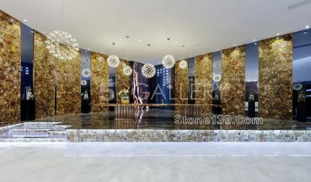 四川省資陽市人民政府考察團一行蒞臨五號倉庫參觀調研 英良集團五號倉庫接待考察團