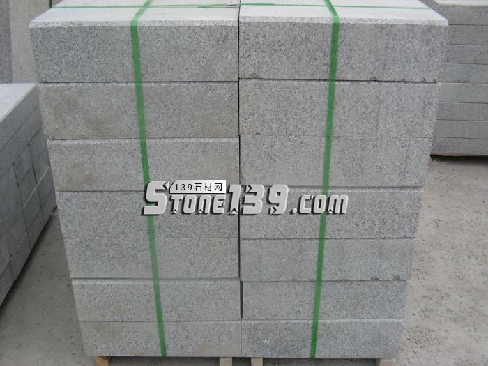 日照超博石材主營五蓮花、五蓮紅、五蓮灰、芝麻灰等花崗巖產品