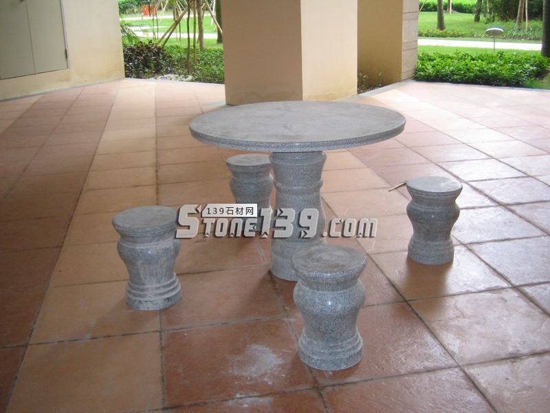 超南石業主營石材欄桿/圓球/桌椅/洗衣池/浮雕/異形線條等石材工藝產品