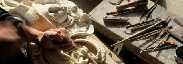 古典壁爐中石材的設計與運用