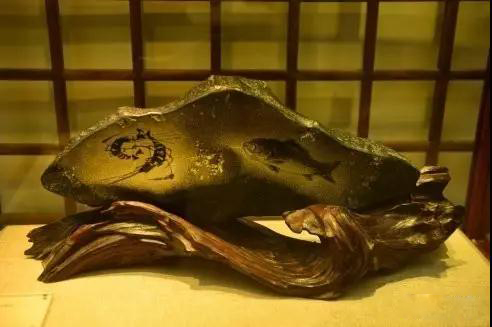 盛贊在石頭上繡花!揭秘閩南傳統工藝影雕 惠安影雕最具特色的一種雕刻形式