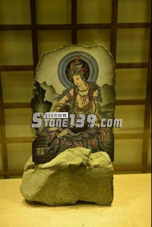 盛贊在石頭上繡花!揭秘閩南傳統工藝影雕 惠安影雕最具特色的一種雕刻形式