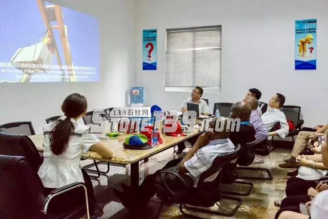 金磚考察團到高時集團和萬里石股份參觀考察 廈門金磚會議特派代表團到高時集團和萬里石股份參觀考察