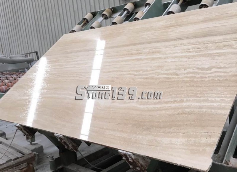 光宇石業(yè)主營藍色妖姬(藍山灰)、蔚藍海岸(紫羅蘭)、阿曼玫瑰、意大利冰玉等大理石產品