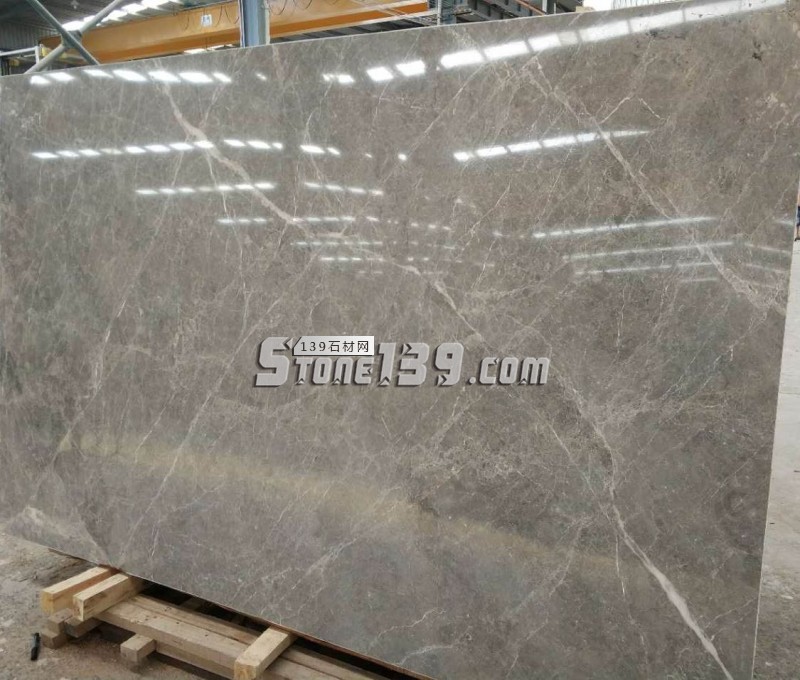 光宇石業(yè)主營藍色妖姬(藍山灰)、蔚藍海岸(紫羅蘭)、阿曼玫瑰、意大利冰玉等大理石產品