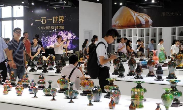 福建省旅發委、經信委相關領導實地考察水頭知名石材企業