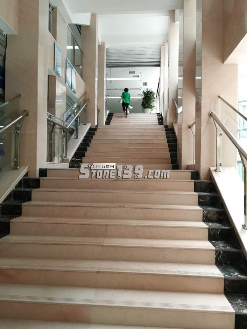 巨鼎實業米黃大理石裝飾案例