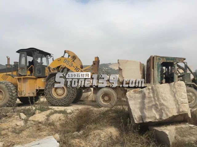 南安石井鎮征遷：1000畝23萬立方石材荒料乾坤大挪移