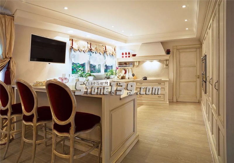 藝術品般的大理石廚房，做飯也可以很享受