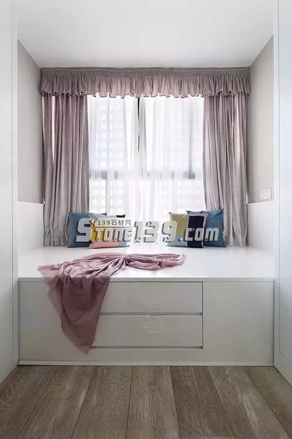 飄窗窗臺,還是石材的耐用!