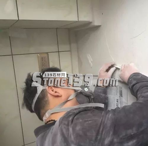 石英石臺面裂縫的修補過程