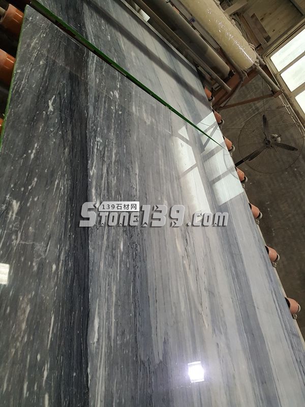 水頭鑫熙大理石新品——國(guó)產(chǎn)藍(lán)金沙(意大利藍(lán))