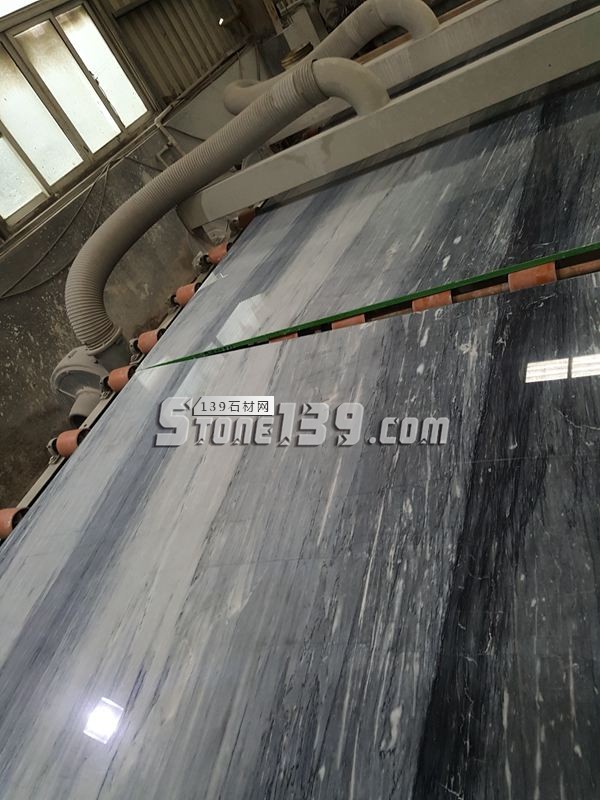 水頭鑫熙大理石新品——國(guó)產(chǎn)藍(lán)金沙(意大利藍(lán))