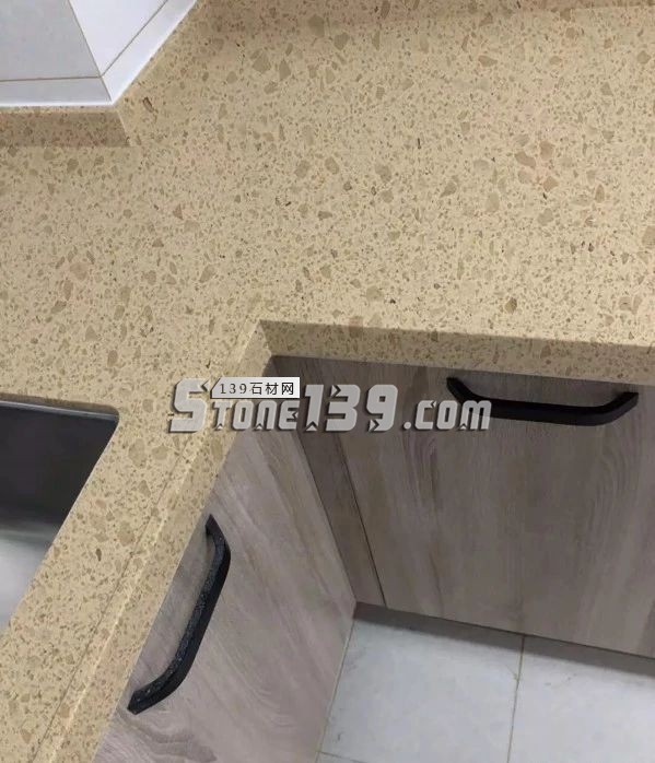 石英石臺(tái)面拼接