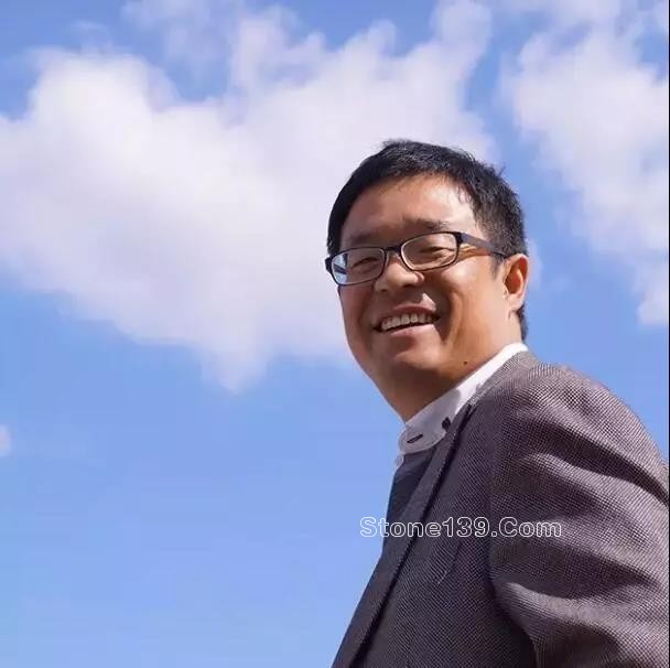 程度,滴水閣主人,1970年生,河南鹿邑人。國家二級美術(shù)師,中國書法家協(xié)會會員