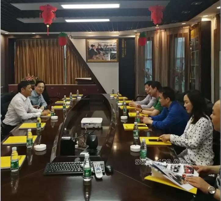 湖北團風縣委常委涂軍率隊考察調研水頭石材企業 湖北團風縣領導率隊考察調研福建水頭石材企業