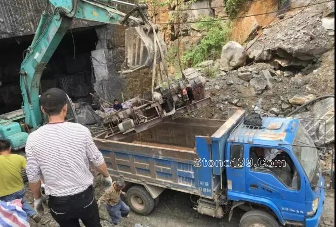 廣西灌陽縣(黑白根產(chǎn)地)文市鎮(zhèn)石材整治再行動 廣西黑白根產(chǎn)地灌陽縣文市鎮(zhèn)石材整治再行動