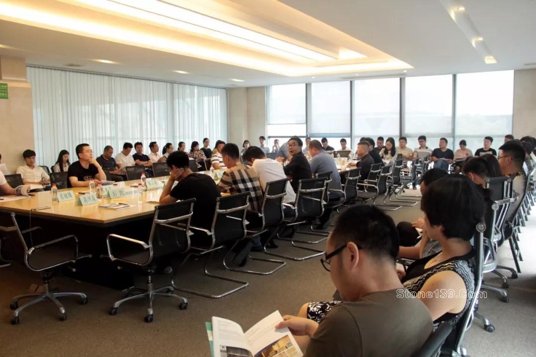 廈門與南安石材外經貿協會在水頭舉辦石材資源與外貿公司對接會 廈門市·南安市石材外經貿協會在水頭舉辦石材資源與外貿公司對接會