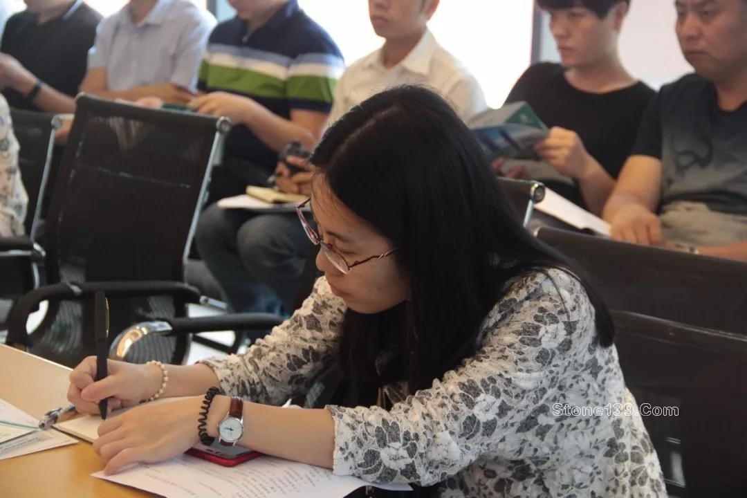 廈門與南安石材外經貿協會在水頭舉辦石材資源與外貿公司對接會 廈門市·南安市石材外經貿協會在水頭舉辦石材資源與外貿公司對接會