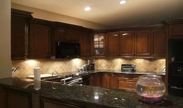 歐美廚房為什么都喜歡用花崗巖臺面?