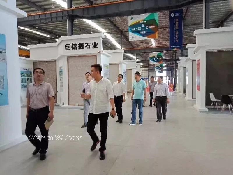 洋口港集裝箱運輸航線將于6月份開通，管委會一行到水頭做考察交流