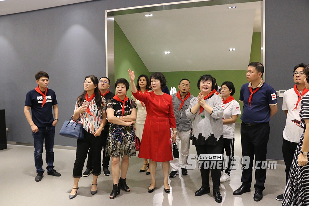 順發石代廣場開業盛典暨2018順發石尚發布會盛大啟幕 2018順發石代廣場開業盛典現場圖