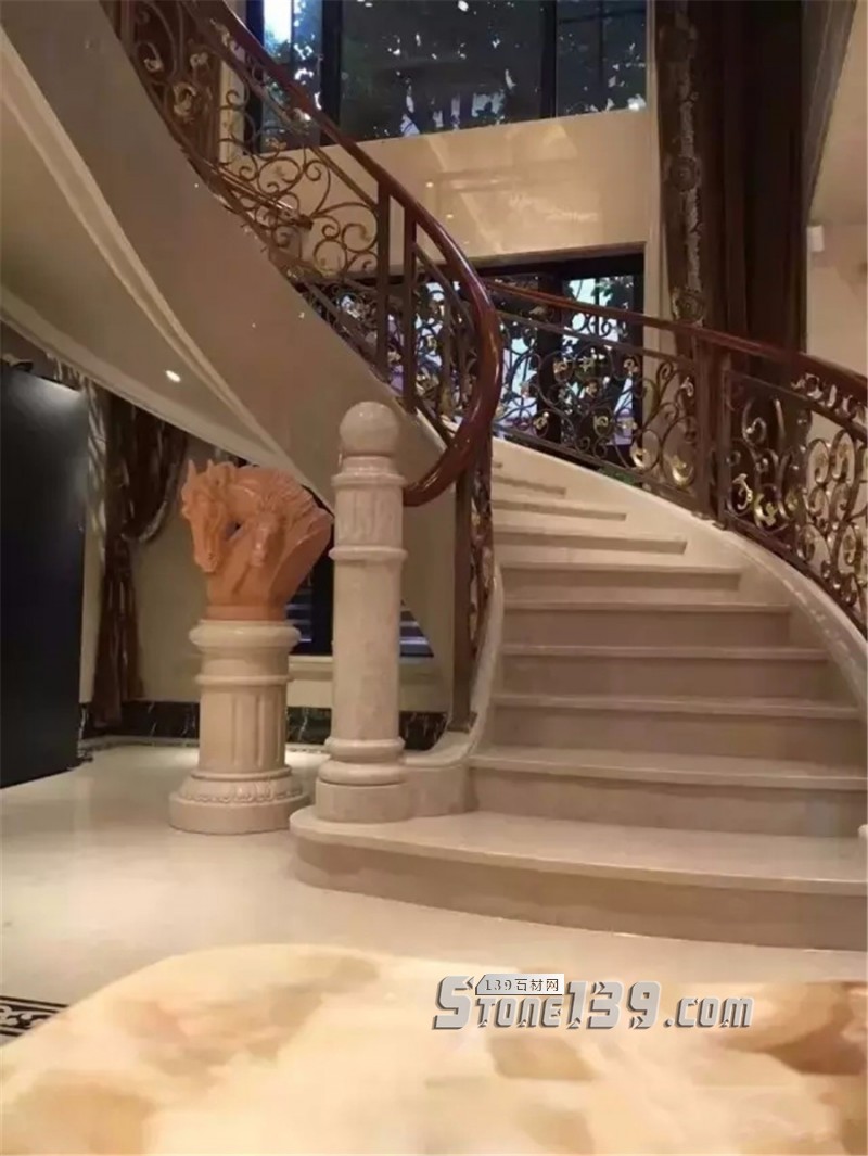 大理49款室內(nèi)大理石旋轉(zhuǎn)樓梯裝飾實例欣賞