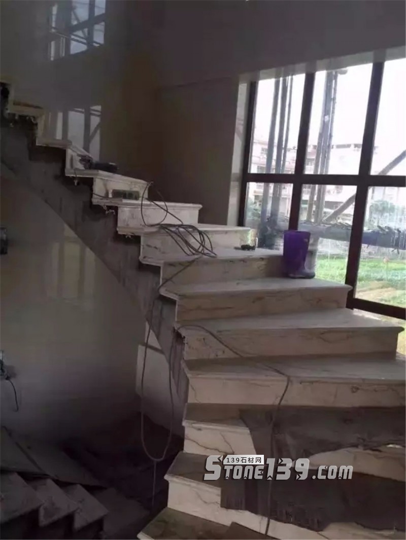 大理49款室內(nèi)大理石旋轉(zhuǎn)樓梯裝飾實例欣賞