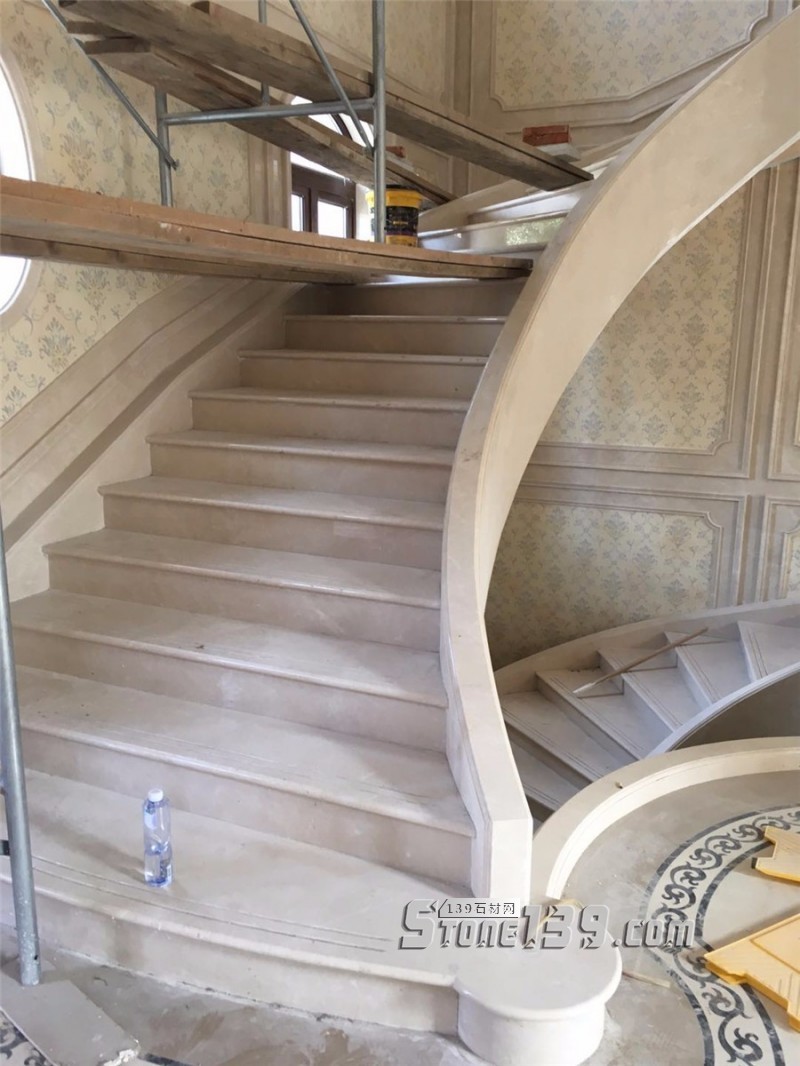 大理49款室內(nèi)大理石旋轉(zhuǎn)樓梯裝飾實例欣賞