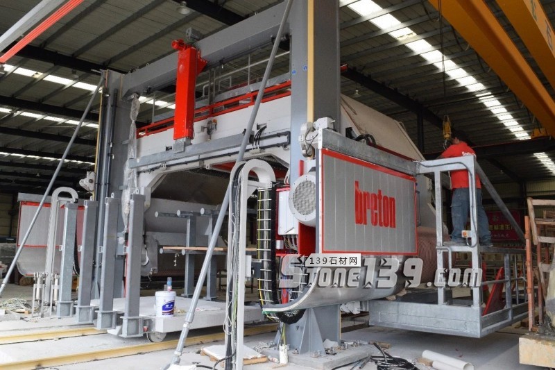 還在詬病石材的同質化競爭?新景選擇這樣破局