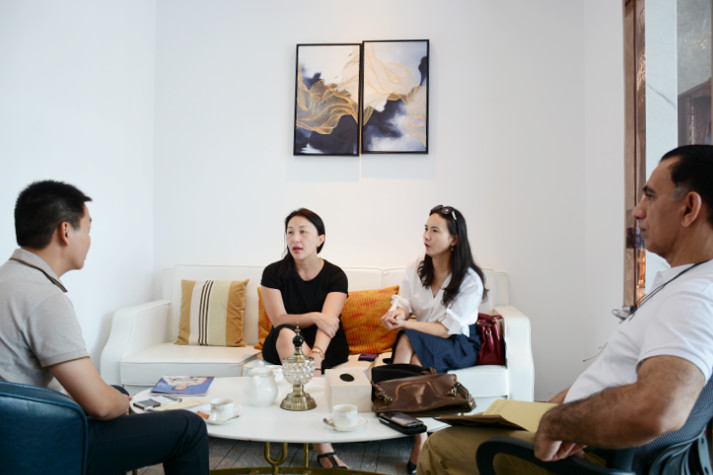 建立“伊朗國家大理石館”調研座談會在水頭召開