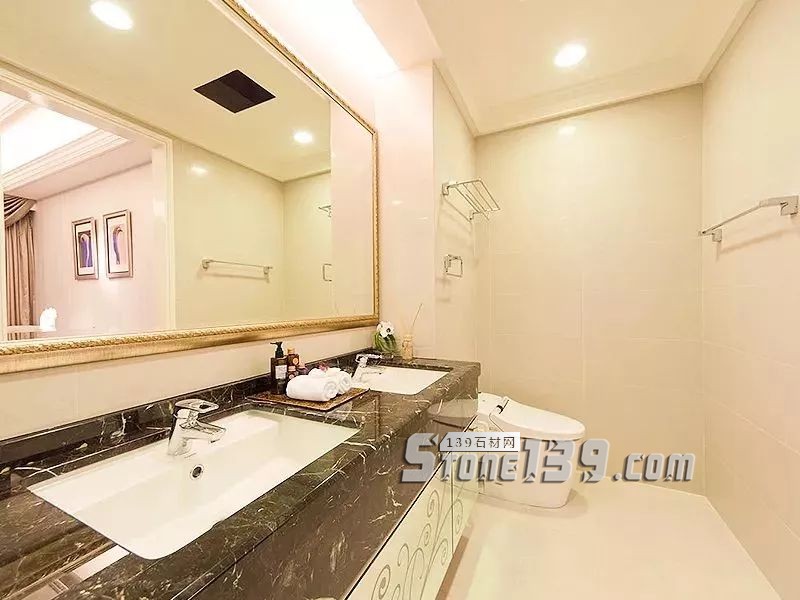 衛生間大理石裝<em></em>
<em></em>
飾