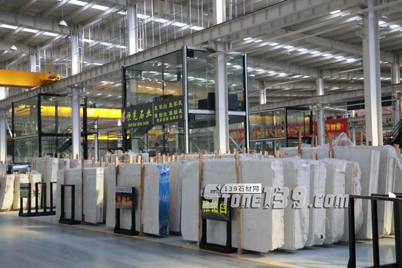 2018年做石材大板該選擇常規品種還是獨家品種