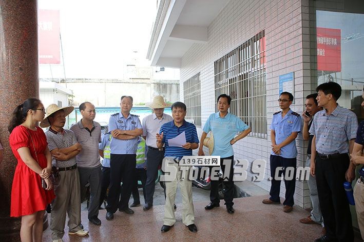 廣東羅定市大力整治大崗路石材加工點,為市民營造良好生活環境