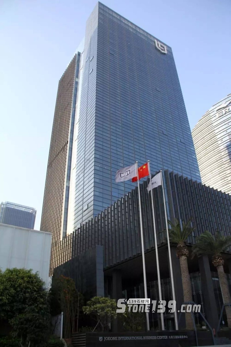 雪花白大理石經典裝飾設計案例-感受奢華紋理之美