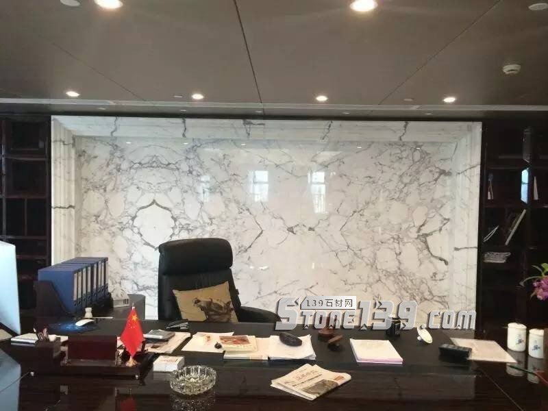 雪花白大理石經典裝飾設計案例-感受奢華紋理之美