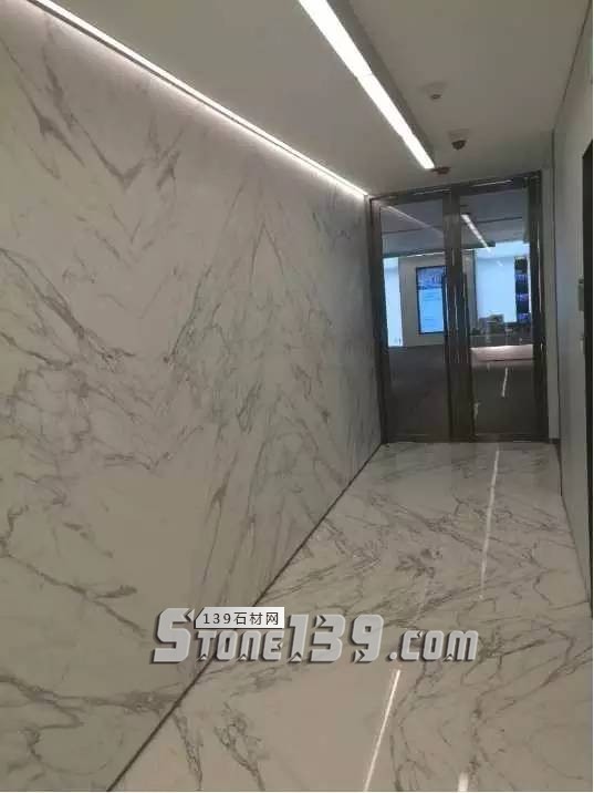 雪花白大理石經典裝飾設計案例-感受奢華紋理之美