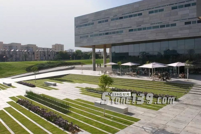 創意景觀設計,石材嵌草鋪裝惹人醉